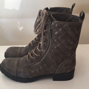Steve Madden boots. Brand new
